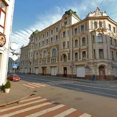Москва, ул. Ильинка, дом 13, здание площадь  3785,2 кв.м. Цена : 2.580.000.000  руб. (продажа)