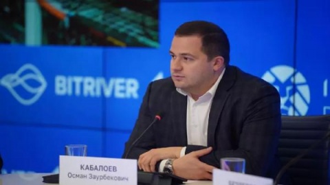 Платежи в стейбкоинах. Какую позицию заняли Минфин и Центробанк