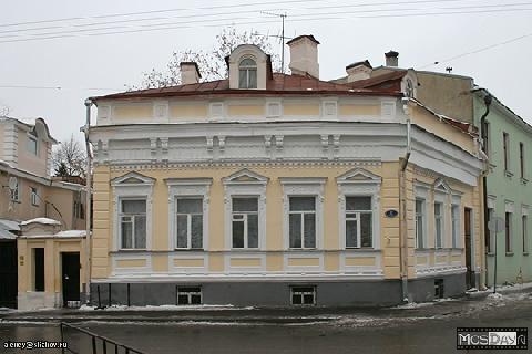 Москва, Староконюшенский пер, д.2, стр.1, нежилое здание  267,8 кв.м,Цена : 46.796.322 руб.(продажа)