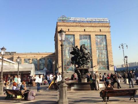 Москва, пл. Комсомольская, д. 5,стр.2, здание, Цена : 8.740 руб. кв.м /месяц (аренда)