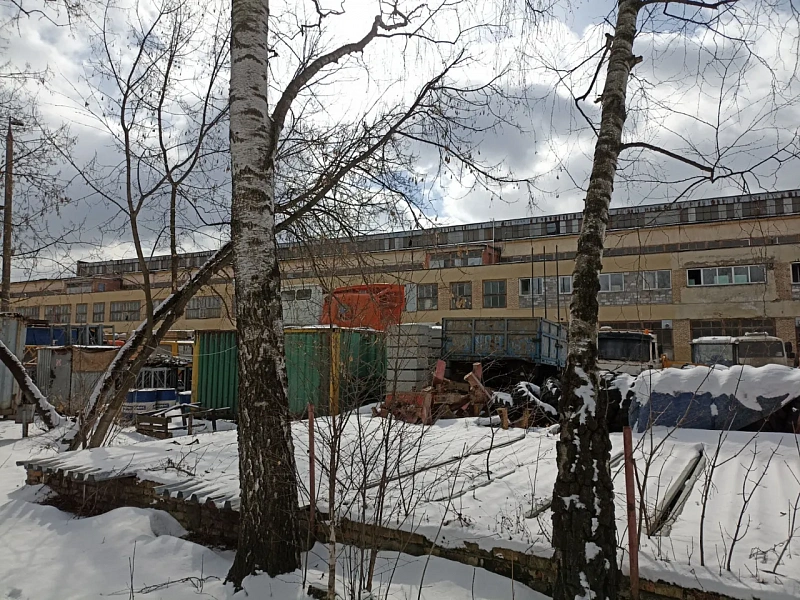Москва, Лихоборская наб., д.16, автокомбинат ГУП  «Мосавтотранс» строения  7 094,5 кв.м,Участок 2,3 Га. Цена : 247.000.000 руб. (продажа)