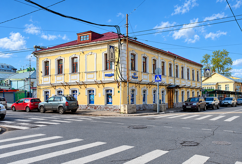 Москва, ул. Малая Ордынка, д. 30/6, стр. 1, здание площадь 388,2 кв.м, Цена : 194.100.000 руб. (продажа)